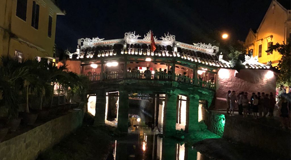 日越交流事業支援